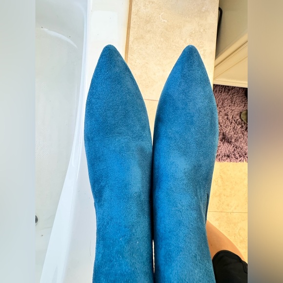 Juicy Couture blue mid ankle boots, Size 10. Never worn. - Picture 2 of 8